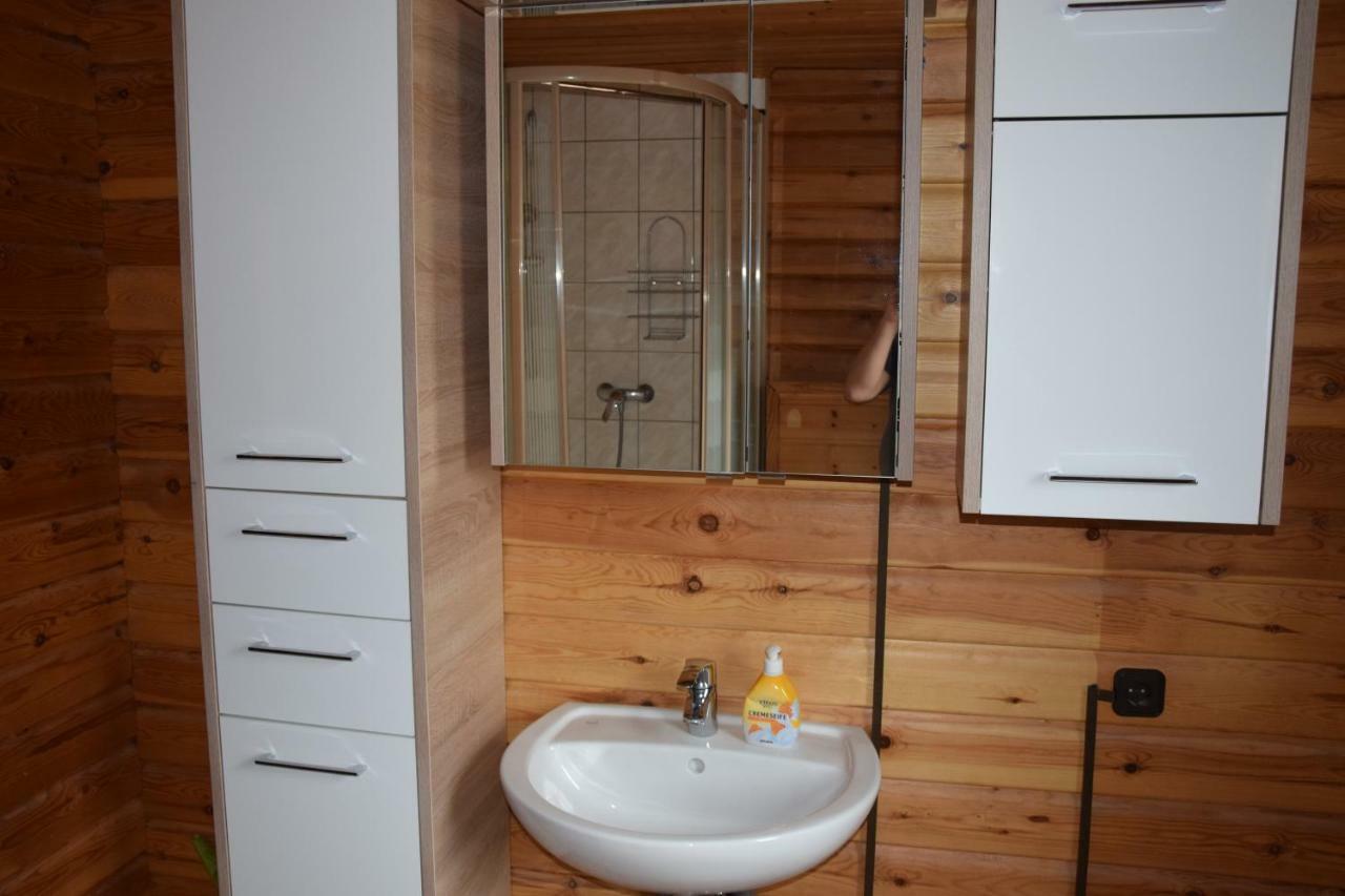 Апартаменты Fuenfeichener Weg 16 Айзенхюттенштадт Экстерьер фото